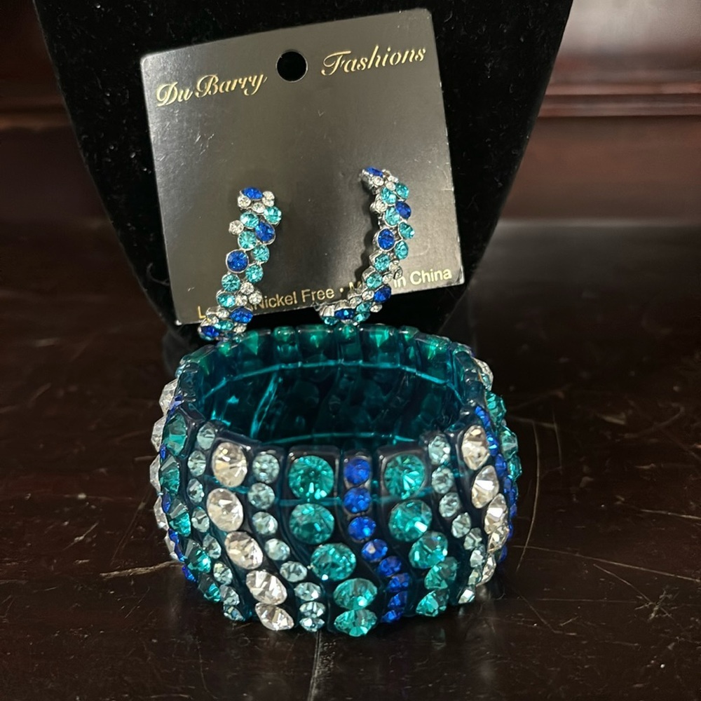 Fashion jewelry NWOT